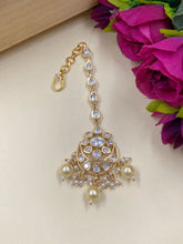 Delicate Polki Kundan Maang Tikka By Gehna Shop Maang Tikka